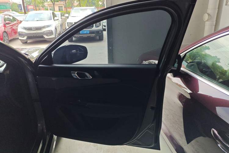 Used Lynk & Co 02 Hatchback 2022 2.0TD Pro