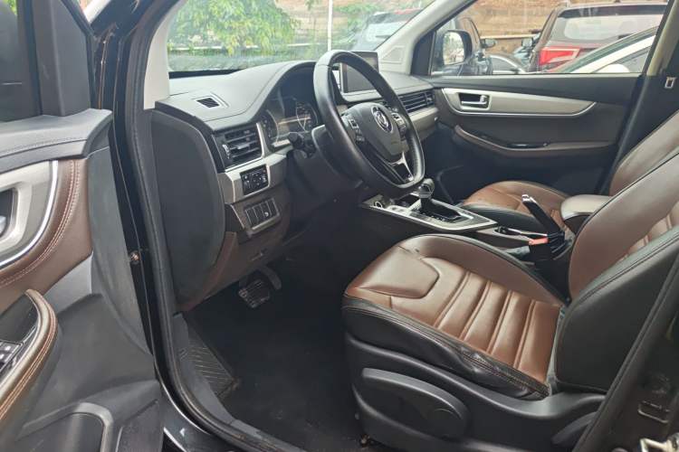 Used FORTHING Joyear X6 2017 Jingxiang Series 1.5T CVT Prestige Model Driver Seat