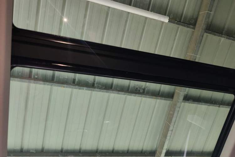 Used Haval H6 2024 1.5T Two-Wheel-Drive Classic Edition Headliner