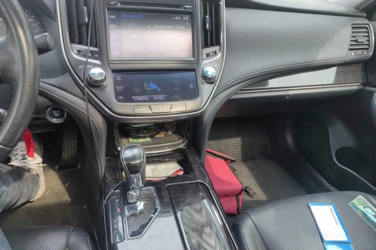 Used Toyota Crown 2015 2.5L Smart Edition Audio And AC Panel