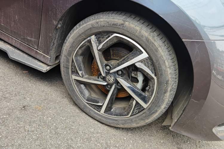 Used MG 5 2021 300TGI DCT Elegant & Trendy Edition