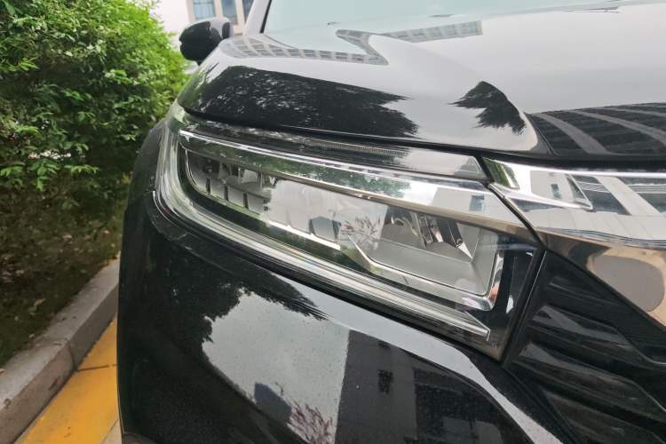 Used Honda Avancier 2020 370TURBO Two-Wheel Drive Luxury Edition Right Front Headlight