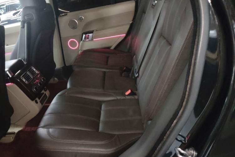 Used Land Rover Range 2016 3.0 SC V6 Vogue Left Rear Seat