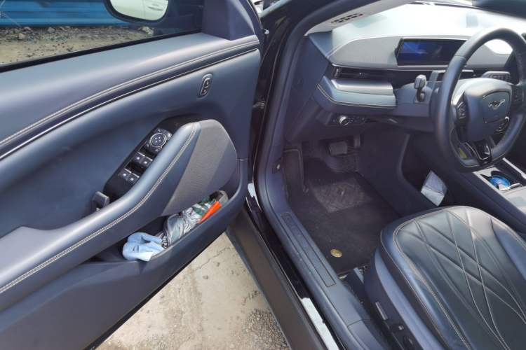 Used Ford Mustang Mach-E 2021 Leap Edition Rear-Drive Version (Standard Range)