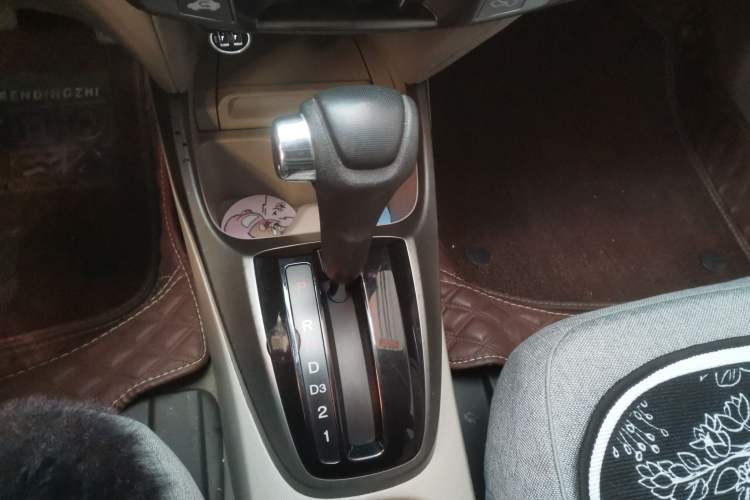 Used Honda City Classic 2012 1.5L Automatic Elite Edition Gear Lever