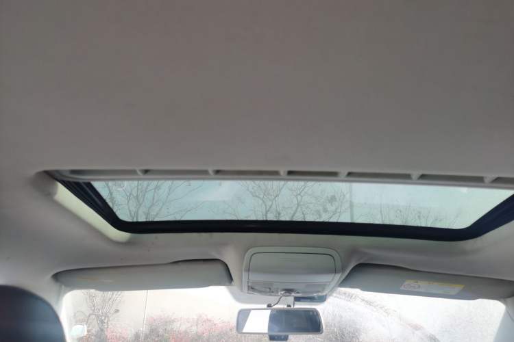 Used Volkswagen Sagitar 2017 1.6L Automatic Comfort Model Headliner