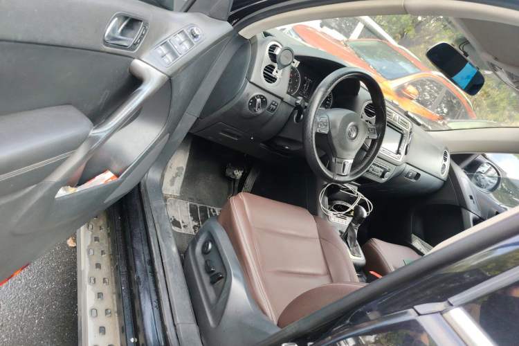 Used Volkswagen Tiguan 2012 1.8TSI Automatic Two-Wheel Drive Elite Edition Driver Seat