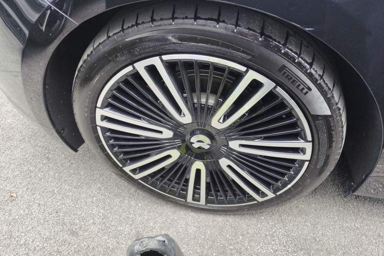 Used Nio ET9 2025 100 kWh
