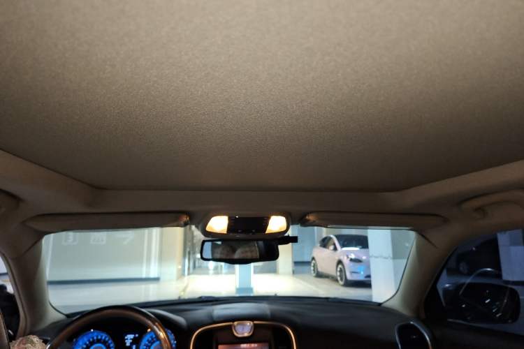 Used Chrysler 300C 2012 3.6L Luxury Edition