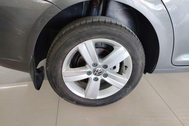 Used Volkswagen Touran 2015 1.4T Manual Fashion Edition 5-Seater