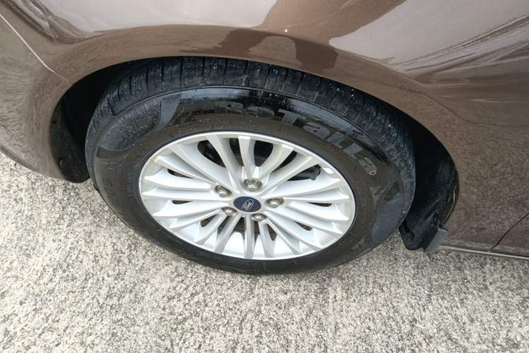 Used Ford Escort 2015 1.5L Automatic Comfort Edition