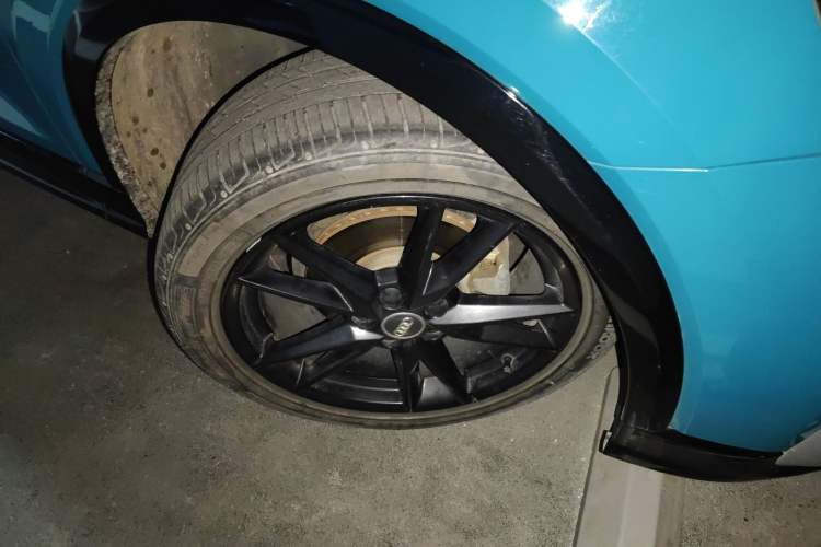 Used Audi Q2L 2021 35 TFSI Progressive Dynamic Edition Right Front Wheel Hub