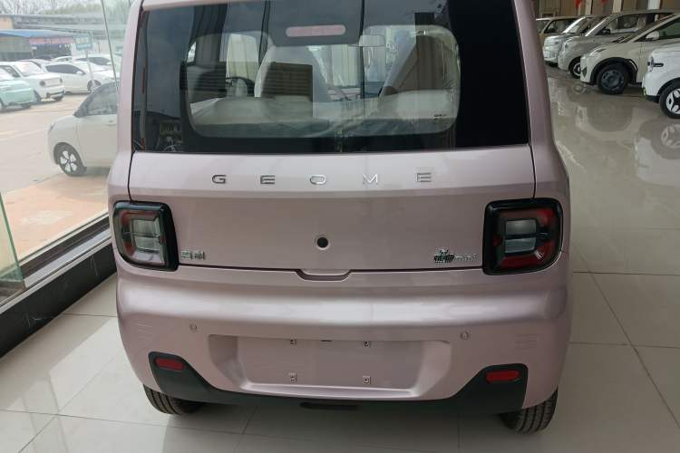 Used Geely Galaxy Panda 2024 Panda Mini 200km Endurance Bear