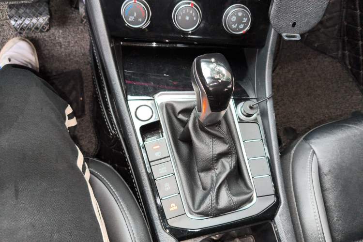 Used Volkswagen Sagitar 2019 280TSI DSG Comfort Version China VI Standard