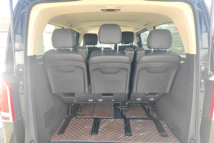 Used Mercedes-Benz Vito 2018 2.0T Business Version China VI Emission Standard
