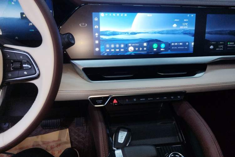 Used Geely Auto Monjaro L 2021 2.0TD DCT EVO Two-Wheel Drive Smart Luxury Version
