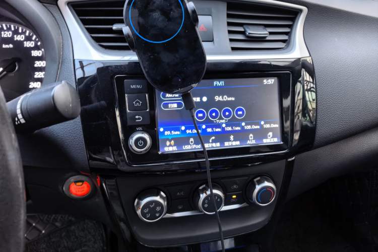 Used Nissan Sylphy 2016 1.6 XL CVT Deluxe Edition Audio And AC Panel