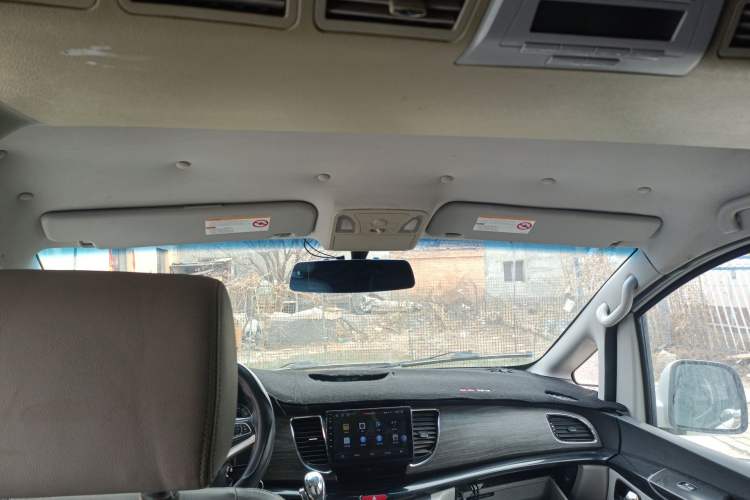 Used JAC Group Refine M5 2013 2.0T Gasoline Automatic Business Edition Headliner