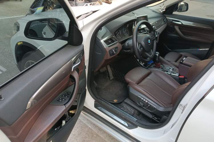 Used BMW X1 2016 sDrive20Li Luxury Model