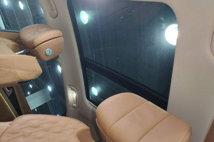 Used Hongqi H9 2022 2.0T Smart Connect Flagship Edition