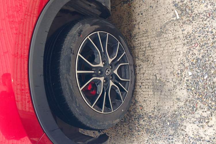 Used Soueast DX3 2016 1.5T SRG CVT Flagship Edition Left Front Wheel Hub