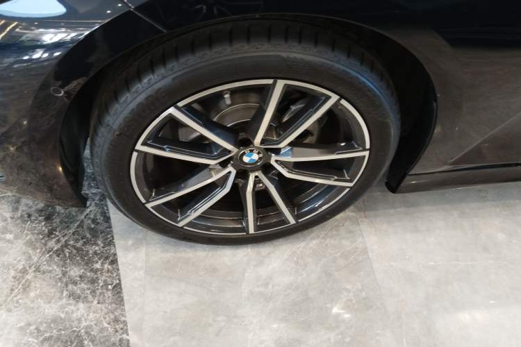 Used BMW 3 Series 2023 325Li M Sport Package
