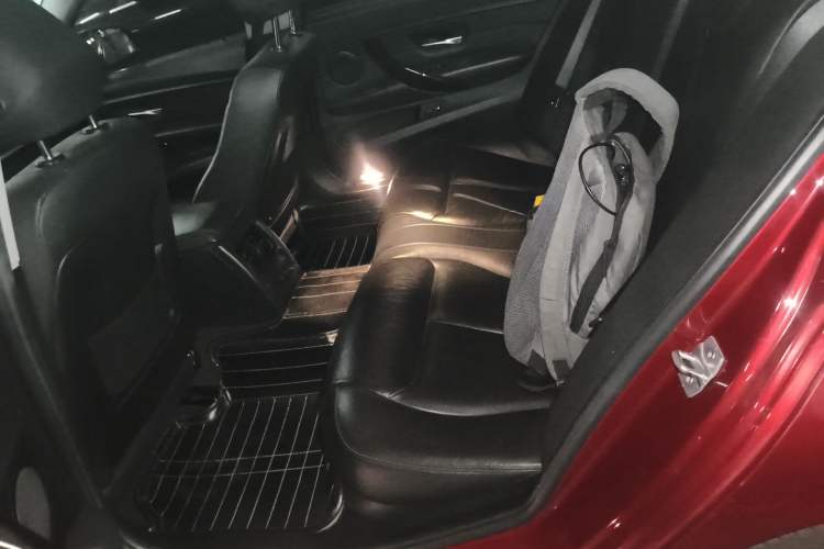 Used BMW 3 Series 2015 320Li Luxury Design Package Premium Edition Left Rear Seat