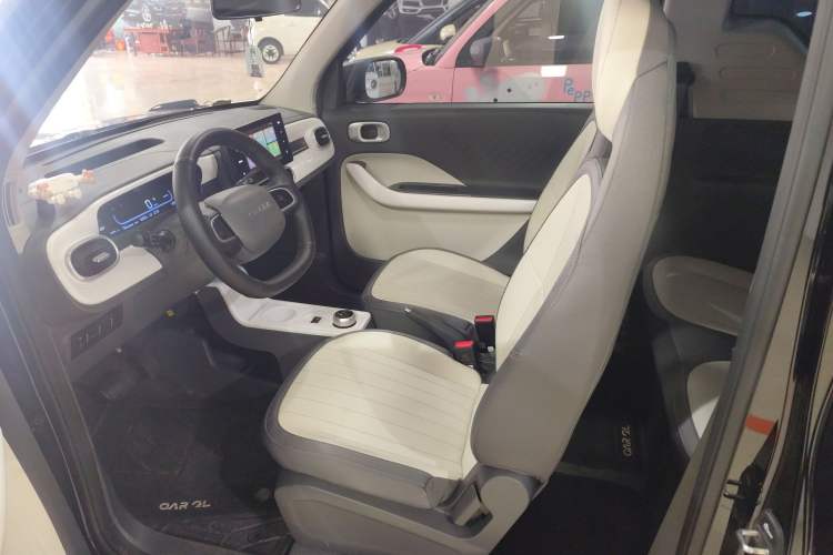 Used Geely Galaxy Panda 2025 210km Panda Kart Left Front Seat