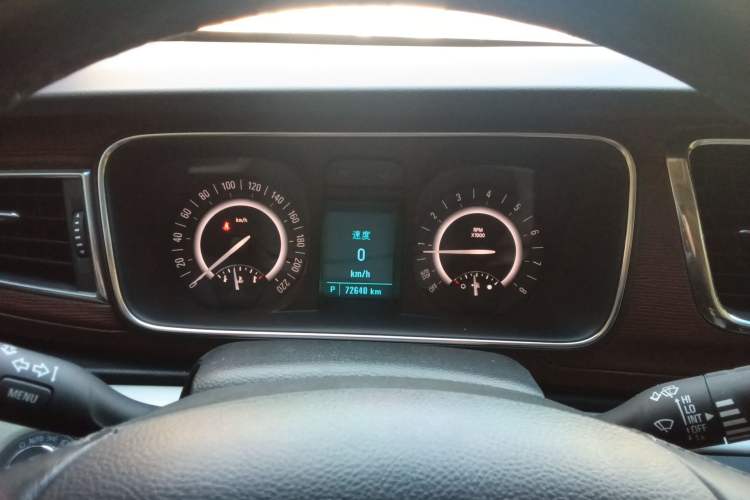 Used Buick GL8 2017 25S Luxury Version China V Standard