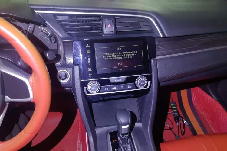 Used Honda Civic 2019 220TURBO CVT Dynamic Edition China VI Audio And AC Panel