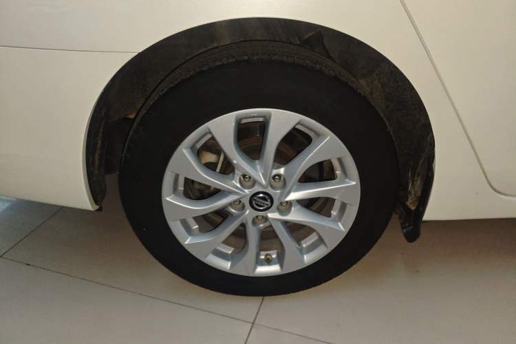 Used Nissan Sylphy 2019 1.6XV CVT Smart Connect Luxury Edition China VI Standard Right Rear Wheel Hub
