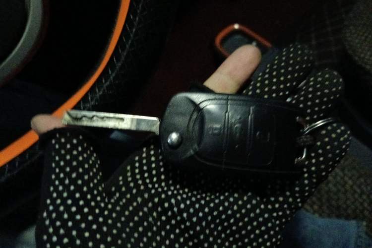 Used Baojun E100 2020 305KM Smart Drive Version Vehicle Key