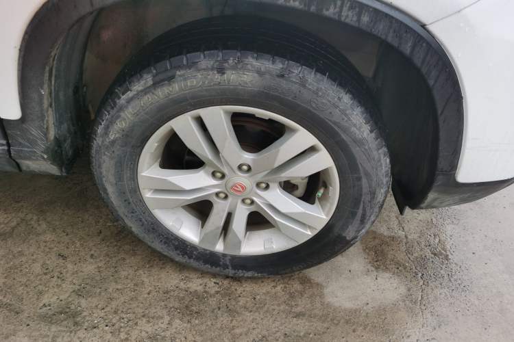 Used CHANGAN CS75 2017 Shangku Edition 1.5T Manual ZhiXiang Model
