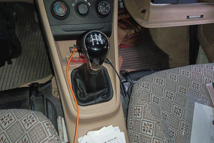 Used CHANGAN KUAYUE Xing V5 2021 1.6L Jinbao Edition Comfort Version DAM16KR Gear Lever