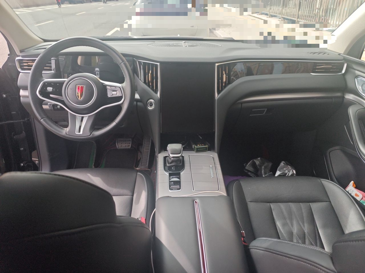 Hongqi HS7 PHEV 2024 2.0T PHEV Four-Wheel Drive Flagship Edition 6 Seats — снимка 9