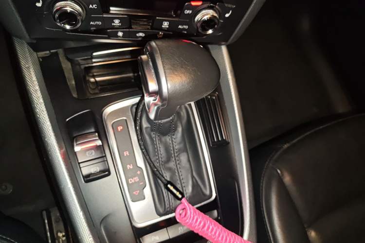 Used Audi Q5 2015 40 TFSI Technology Edition
