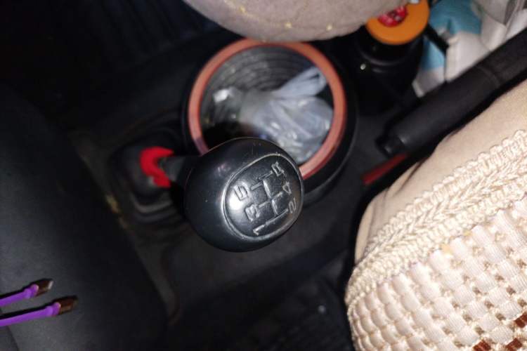 Used Ford Classic Transit 2015 2.8T Diesel Multi-Function Vehicle Short Wheelbase 6-Seater Mid-Roof Edition JX493ZLQ4