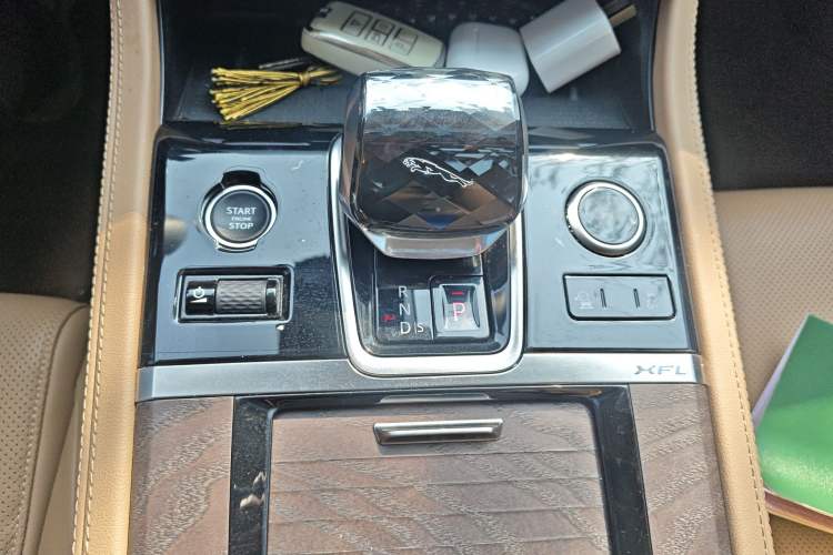 Used Jaguar XFL 2024 2.0T P250 Two-Wheel Drive Prestige Luxury Edition