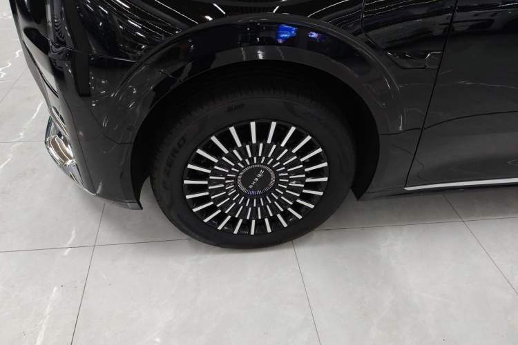 Used Zeekr 009 2024 Six-Seat Executive Version 4WD 140 kWh