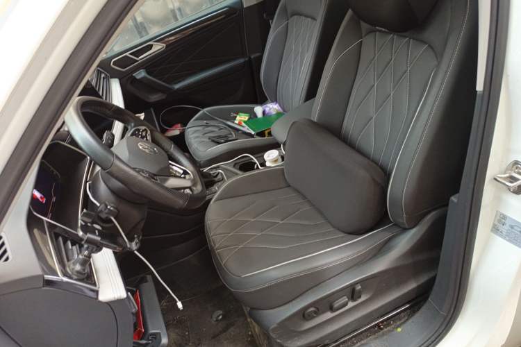 Used Volkswagen Tiguan L 2022 330TSI Automatic Two-Wheel Drive Smart Edition Left Front Seat