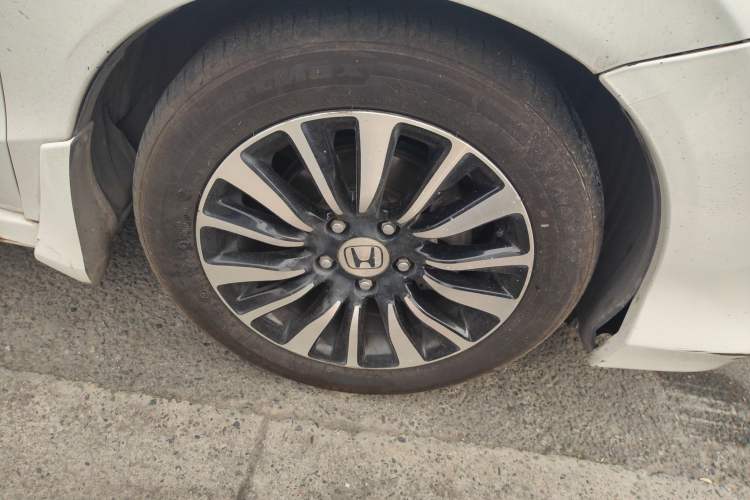 Used Honda Crider 2015 1.8L manual luxury version
