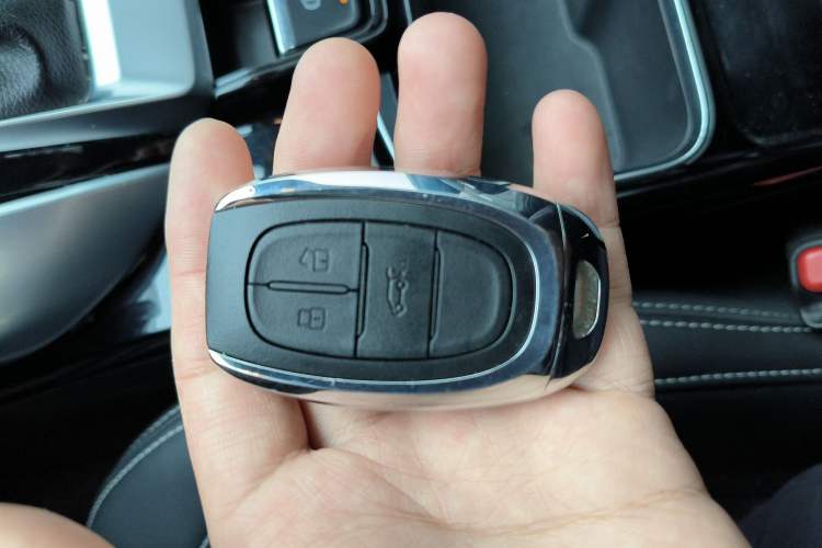 Used SAIC MAXUS G50 2020 1.5T Automatic Elite Edition
