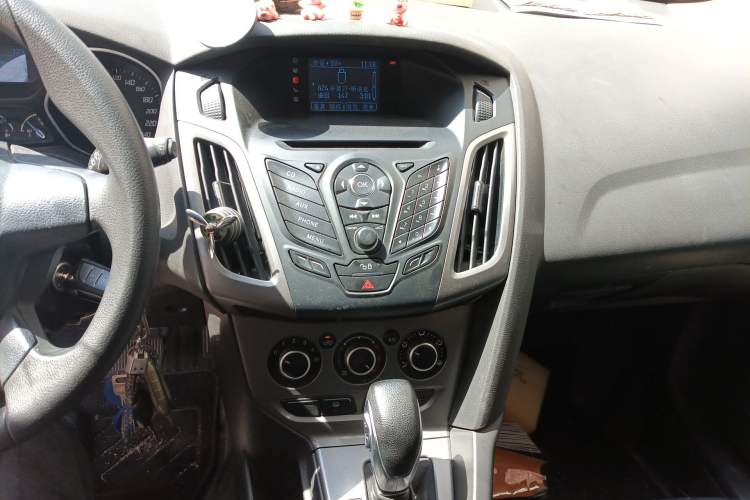 Used Ford Focus 2012 Hatchback 1.6L Automatic Comfort Model