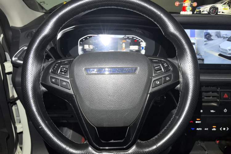 Used Venucia T90 2020 2.0L CVT Smart Connect & Smooth Drive Edition Steering Wheel