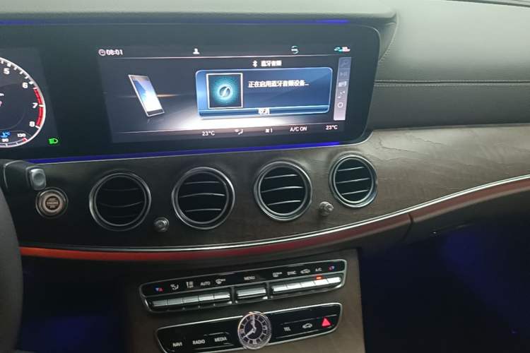Used Mercedes-Benz E-Class 2020 E 300 L Luxury Model Audio And AC Panel