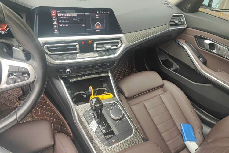 Used BMW 3 Series 2020 330Li xDrive M Sport Night Edition Audio And AC Panel