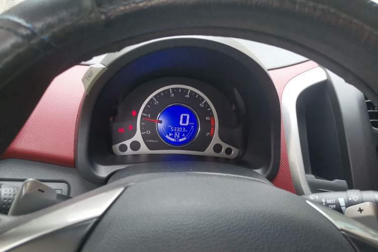 Used CHANGAN Benni 2015 1.4L IMT Luxury Model China V Standard
