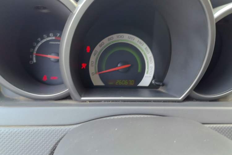 Used Chevrolet Lova 2010 1.4 MT Fengdu Version
