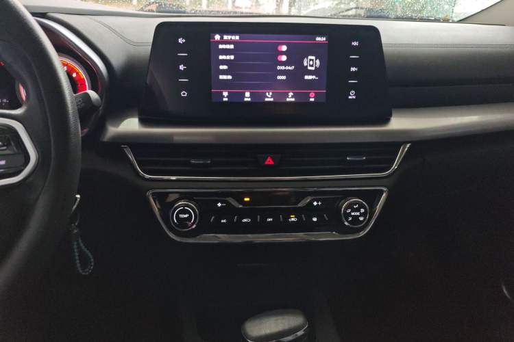 Used Soueast DX5 2019 1.5T CVT Luxury Model