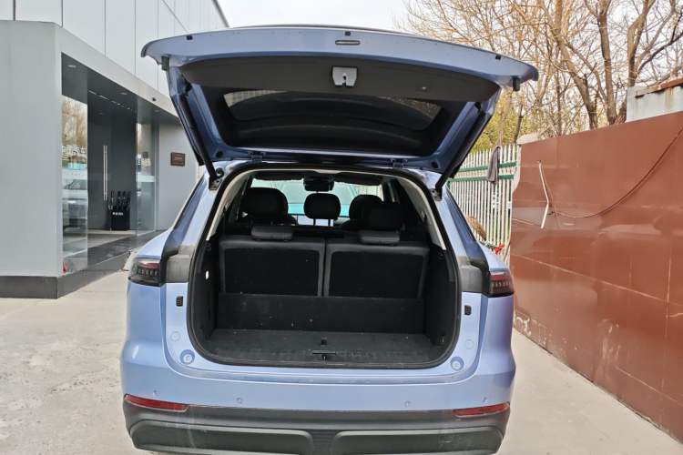 Used Chery Fengyun T9 2024 120 Long-Range Flagship Version 7 Seats Ternary Lithium Trunk